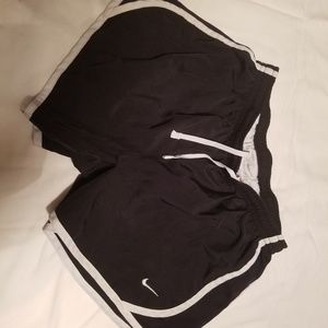 Girls Nike running shorts, black, size large
